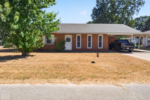 201 Elm St, Lake City, AR, 72437-9322 | Card Image