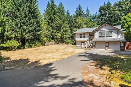 5495 E Collins Road, Port Orchard, WA, 98366 | Card Image