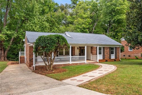 5304 Thorncliff Dr, Greensboro, NC, 27410-3438 | Card Image