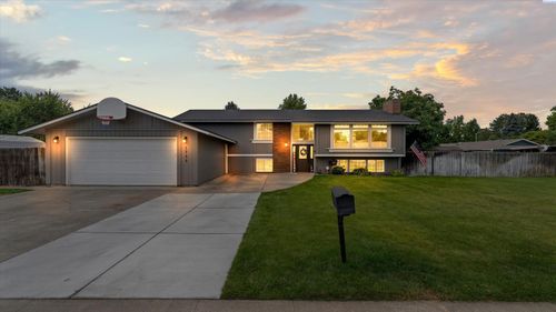 1733 Bismark St, Richland, WA, 99354-2464 | Card Image