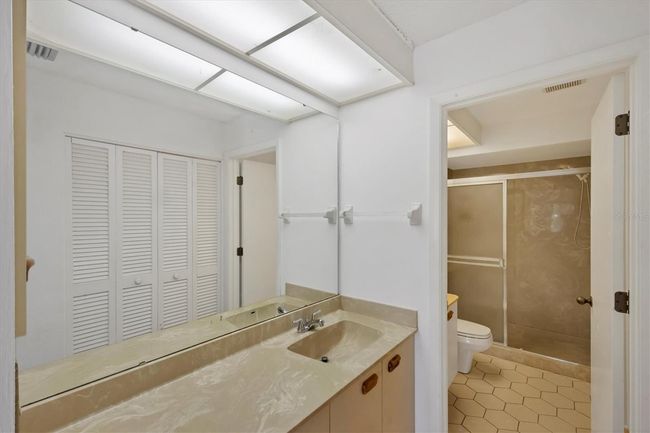 Master Bath | Image 21
