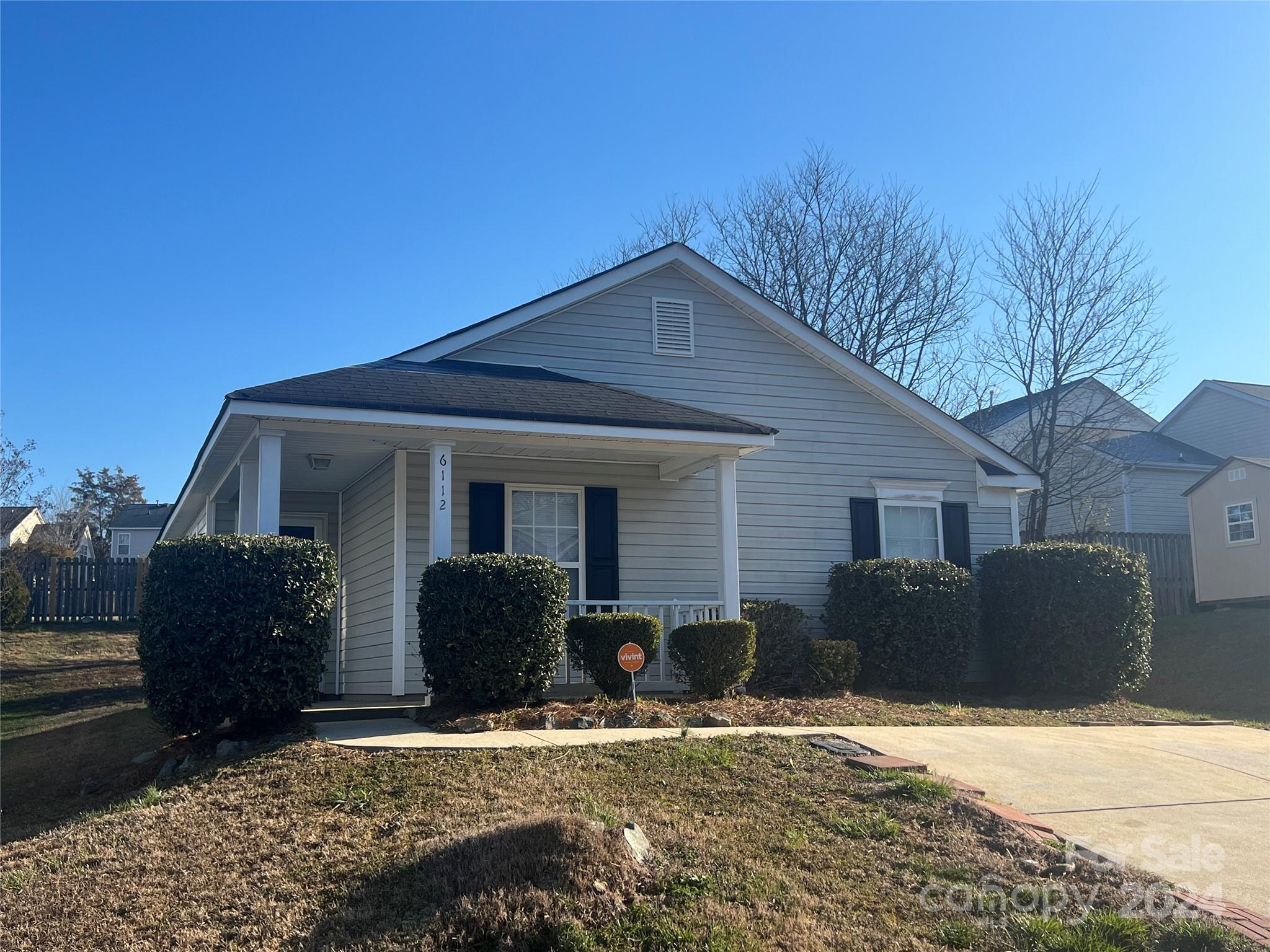 Mcintyre Ridge Dr, Charlotte, NC 28216
