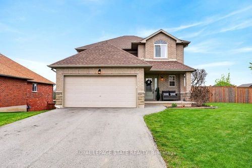1 Hudson Dr, Cayuga, ON, N0A1E0 | Card Image