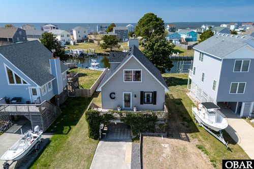 105 Lee Ct, Kill Devil Hills, NC, 27948-9170 | Card Image