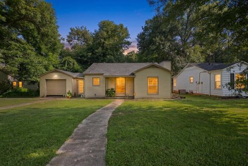 1212 E Lantrip, Kilgore, TX, 75662 | Card Image