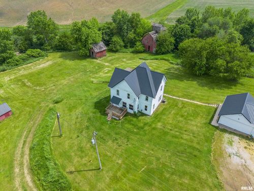 2585 130th Ave, Wheatland, IA, 52777-9673 | Card Image