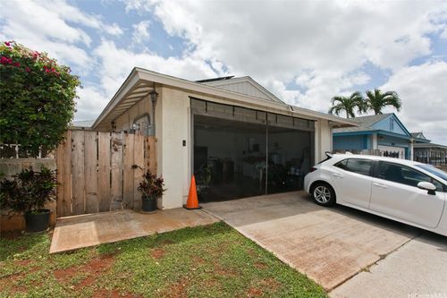 94-529 Palai St, Waipahu, HI, 96797-1270 | Card Image