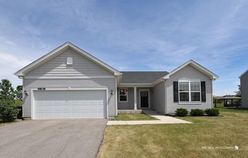 4808 Stillwater Rd, Wonder Lake, IL, 60097-8925 | Card Image