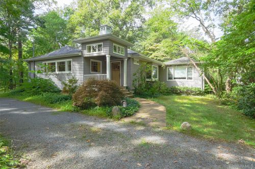 9 Oleander Drive, Huntington, NY, 11768 | Card Image