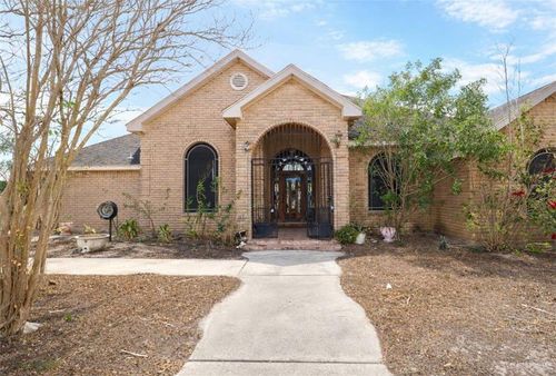 207 N Alvarado St, Alton, TX, 78573-0618 | Card Image