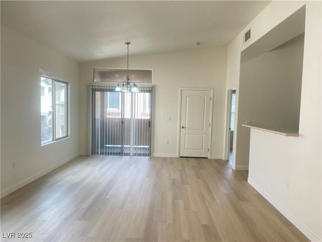 2043 - 8985 S Durango Dr, Condo with 2 bedrooms, 2 bathrooms and null parking in Las Vegas NV | Image 4