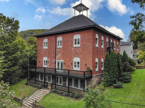 7 Prospect Ave, Galeton, PA, 16922-1249 | Card Image