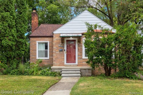 330 E Webster St, Ferndale, MI, 48220-2594 | Card Image