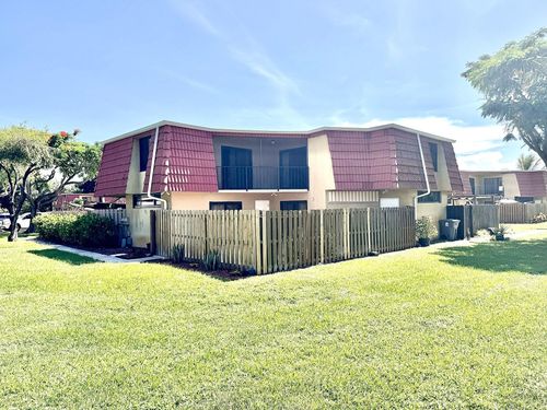 apt-b-22940 Oxford Pl, Boca Raton, FL, 33433-6845 | Card Image
