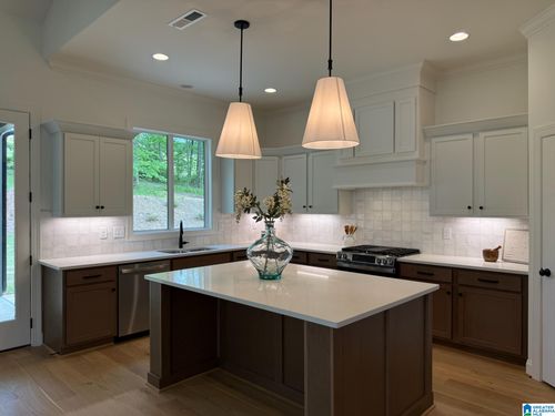 3390 River Birch Trl, CHELSEA, AL, 35043-5522 | Card Image