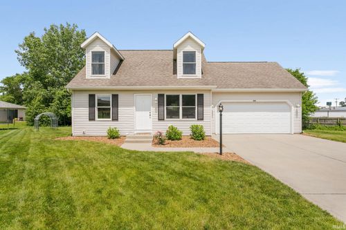 509 Morningstar Ct, Middlebury, IN, 46540-8531 | Card Image