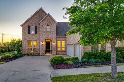416 Winding Ridge Trl, Southlake, TX, 76092-1373 | Card Image