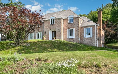 3169 Henrich Farm Ln, Allison Park, PA, 15101-1518 | Card Image