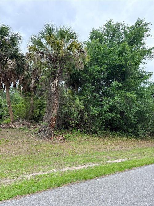 12192 Chamberlain Blvd, Port Charlotte, FL, 33953-1046 | Card Image