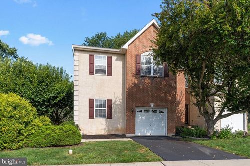 943 Shenkle Dr, COLLEGEVILLE, PA, 19426-4800 | Card Image