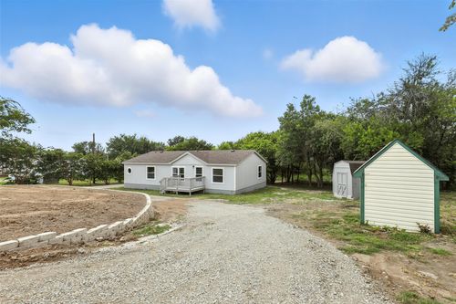 319 Denton Heights Ln, Weatherford, TX, 76085-5772 | Card Image