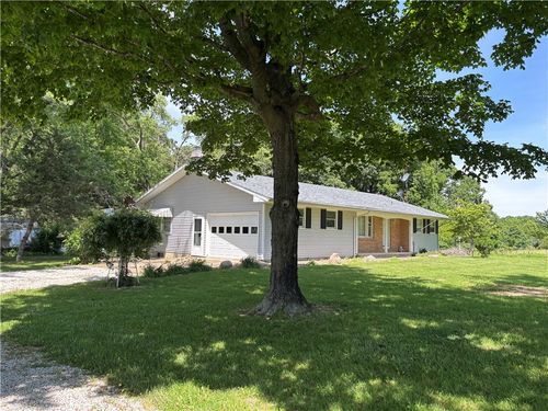 1651 N 1250 East Rd, Shelbyville, IL, 62565-4399 | Card Image