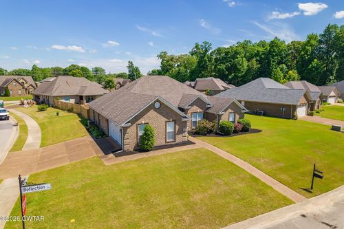 8 Reflection Cv, Jackson, TN, 38305-5732 | Card Image
