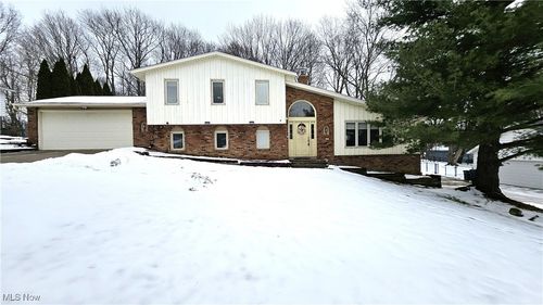 5635 Janet Blvd, Solon, OH, 44139-1962 | Card Image