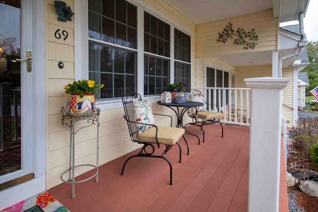 69 - 69 Trail Haven Dr, Condo with 2 bedrooms, 3 bathrooms and 2 parking in Londonderry NH | Image 4