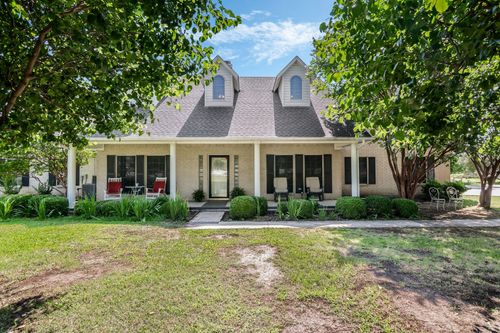 424 Kincannon Ln, Rhome, TX, 76078-3452 | Card Image