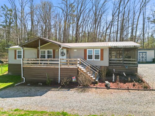 645 & 647 Seaton Road, Afton, TN, 37616 | Card Image