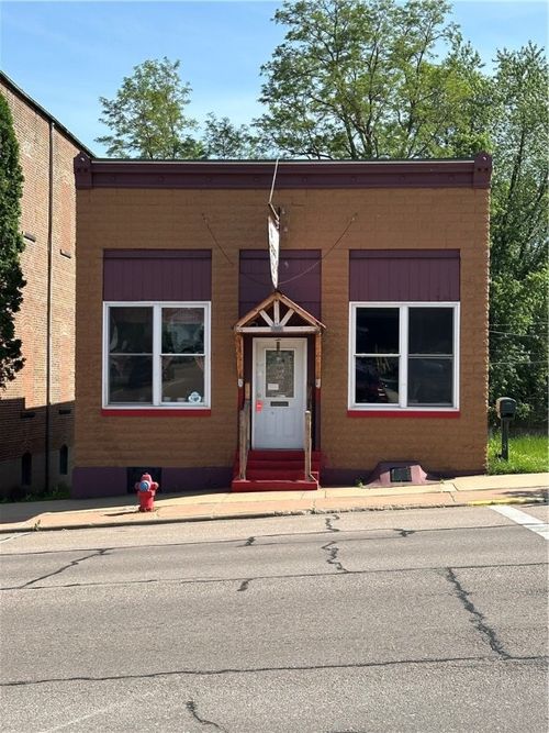 320 Main Street, Black River Falls, WI, 54615 | Card Image