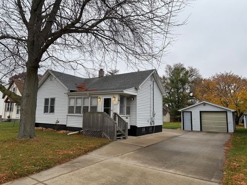 2054 Crosat St, La Salle, IL, 61301-1436 | Card Image