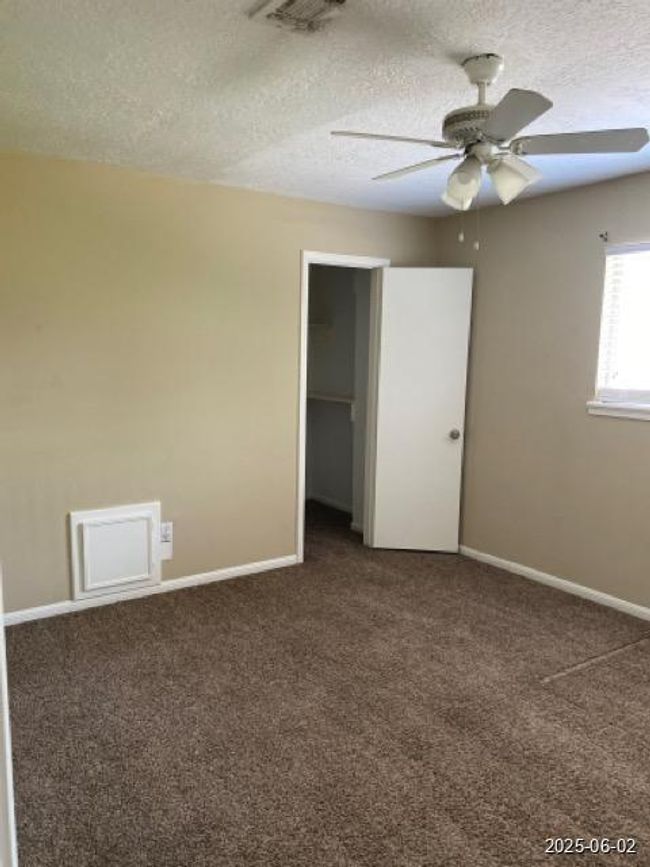 5603 Mossy Timbers Dr, House other with 4 bedrooms, 3 bathrooms and 2 parking in Humble TX | Image 12