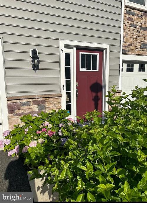 5 Verona Ln, MOUNT LAUREL, NJ, 08054-9684 | Card Image