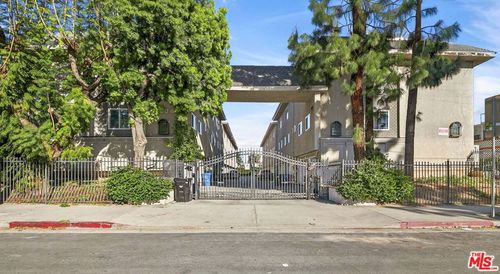 14-9034 Willis Ave, Panorama City, CA, 91402-5964 | Card Image