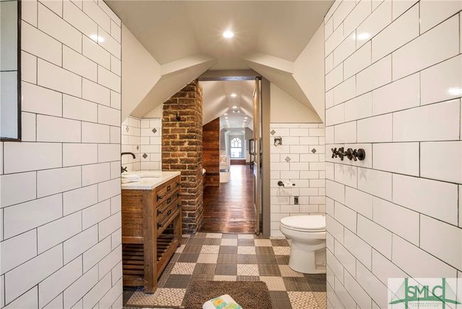 624 E Victory Dr, House other with 8 bedrooms, 5 bathrooms and null parking in Savannah GA | Image 31