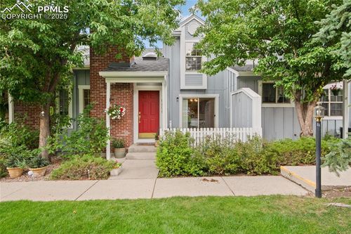 6806 Los Reyes Cir, Colorado Springs, CO, 80918-6008 | Card Image