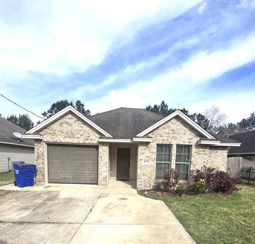 6534 Westwood Village Dr, Lumberton, TX, 77657-7060 | Card Image
