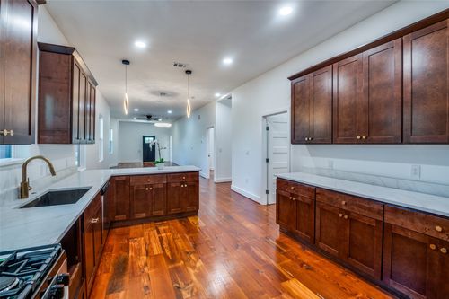 4929 Garland Ave, Dallas, TX, 75223-2123 | Card Image