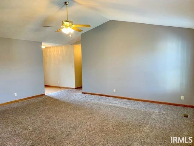 12728 Rolling Meadows Dr, House other with 3 bedrooms, 2 bathrooms and null parking in Evansville IN | Image 5