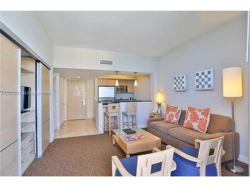 1709-18683 Collins Ave, Sunny Isles Beach, FL, 33160-2404 | Card Image