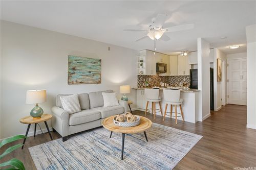 apt-b240-350 Aoloa St, Kailua, HI, 96734-3062 | Card Image
