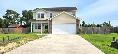 106 Hardin Dr, Maysville, NC, 28555-9378 | Card Image