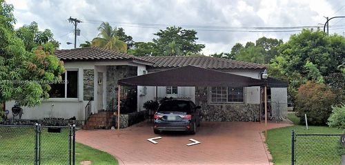 6150 Sw 15th St, West Miami, FL, 33144-5752 | Card Image