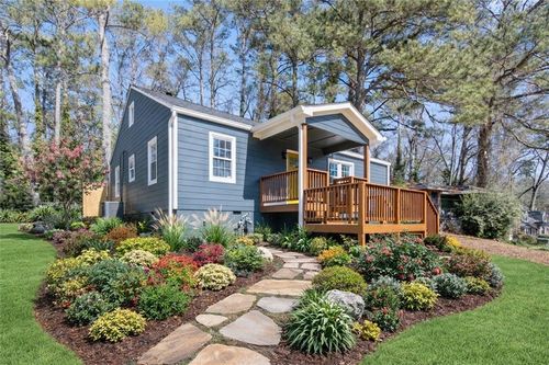 1673 Altadena Pl Sw, Atlanta, GA, 30311-2616 | Card Image