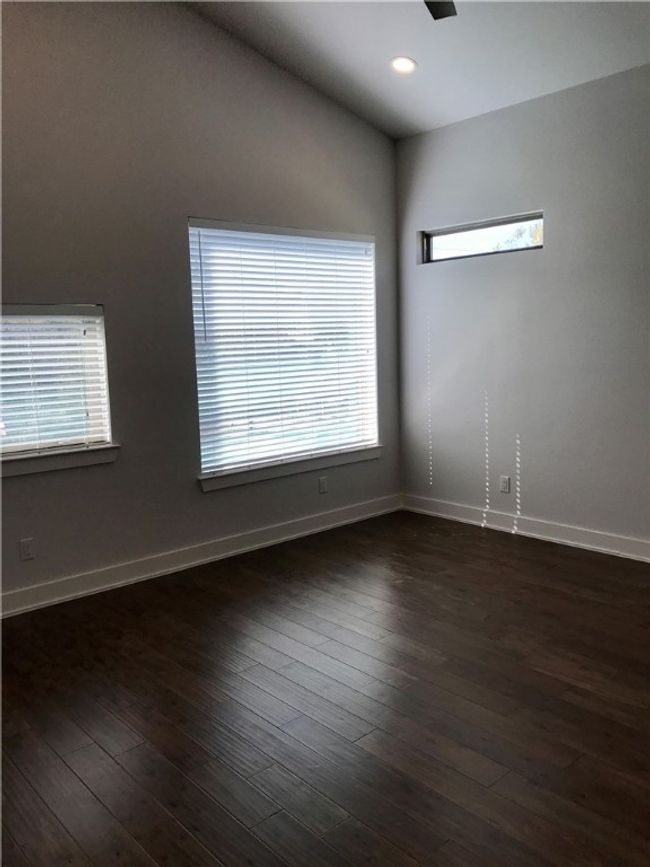A - 904 E 54 Th St, House other with 3 bedrooms, 3 bathrooms and 2 parking in Austin TX | Image 16