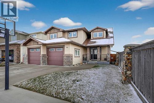 64 Riverhurst Cove W, Lethbridge, AB, T1K6Y8 | Card Image