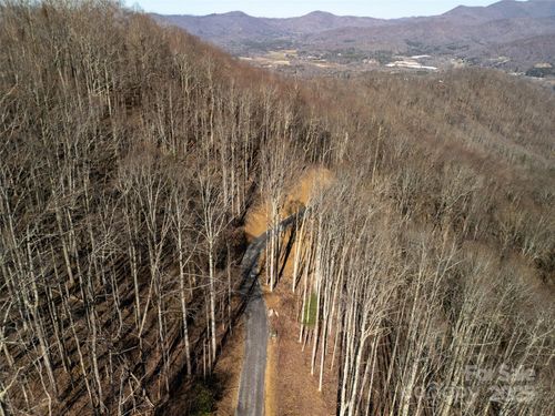 56-1414 Easy Wind Dr, Swannanoa, NC, 28778-0556 | Card Image