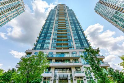 2201 - 3515 Kariya Dr, Condo with 1 bedrooms, 1 bathrooms and 1 parking in Mississauga ON | Image 2